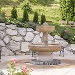 فندق Der Laerchenhof 5*