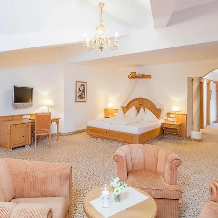 ホテル Der Laerchenhof 5*