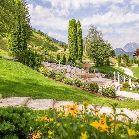 ホテル Der Laerchenhof 5*