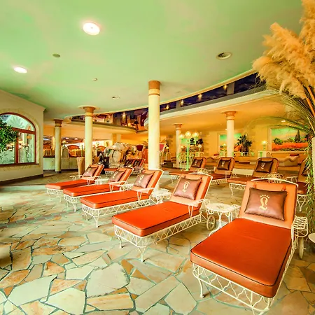 Отель Der Laerchenhof 5*