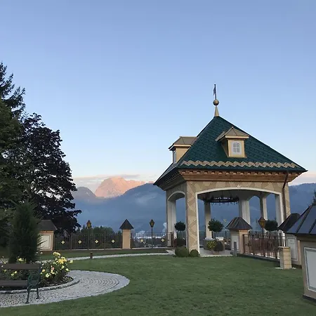 ホテル Der Laerchenhof 5*