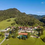 Der Laerchenhof Ξενοδοχείο 5*