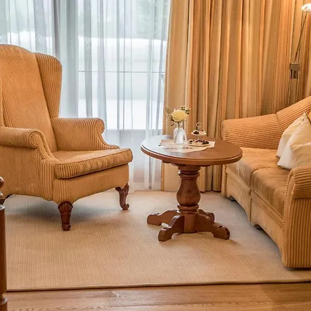 מלון Der Laerchenhof 5*