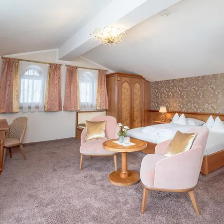 Hotell Der Laerchenhof Erpfendorf